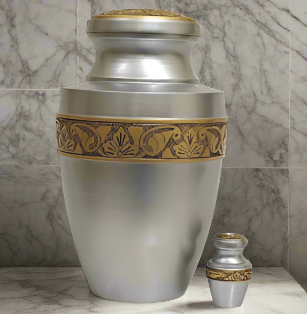 Elite Series Urn- Silver Tranquility Urn